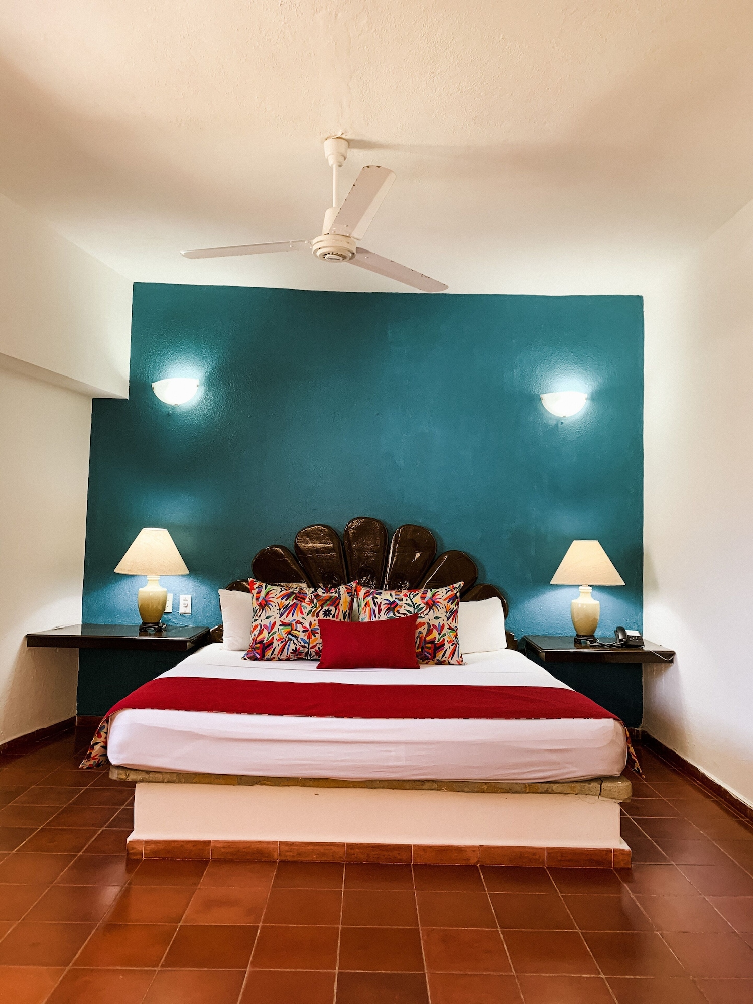 suites plaza del rio family hotel malecon centro