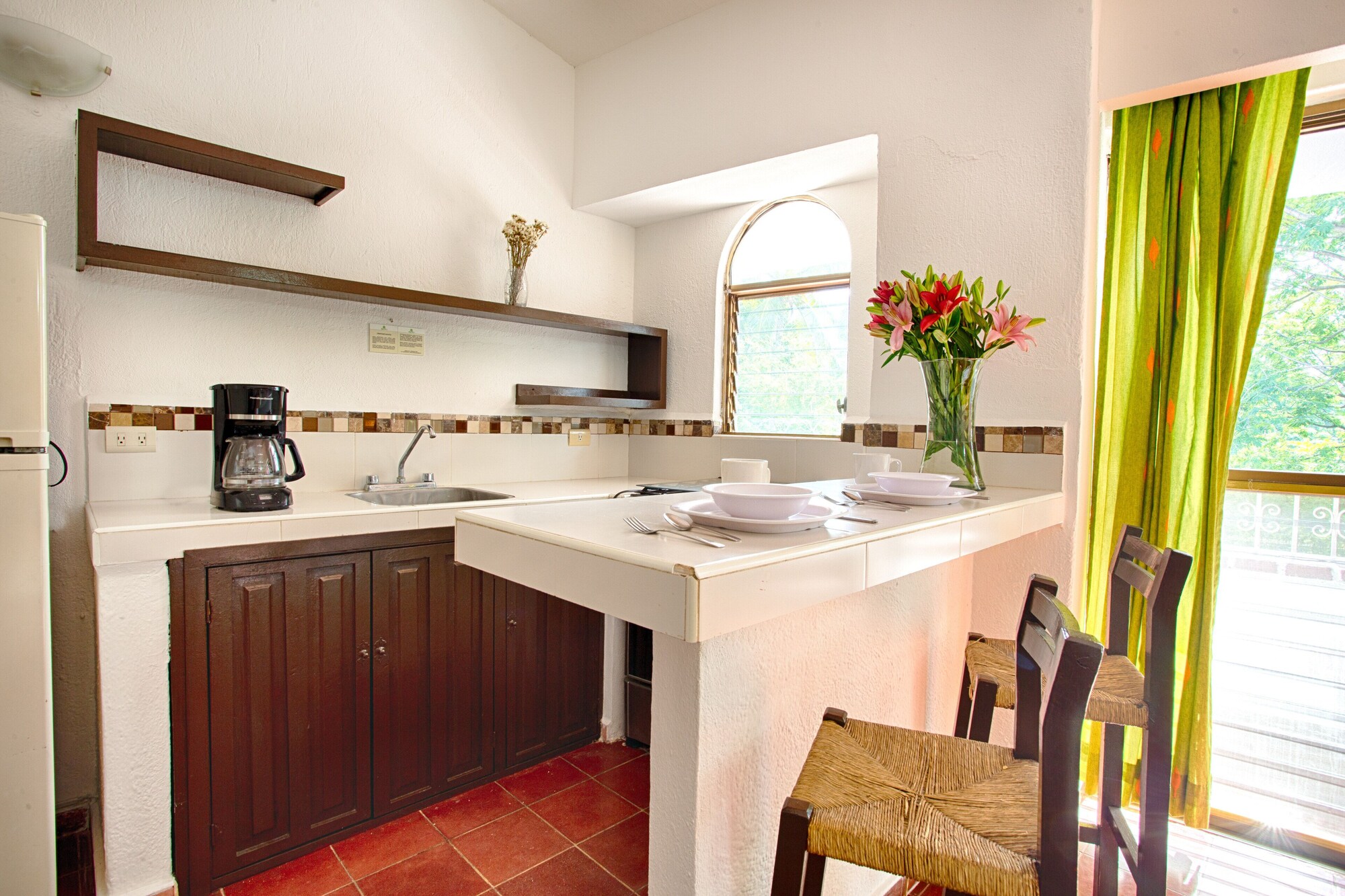 suites plaza del rio family hotel malecon centro