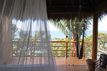 xinalani yoga retreat mexico adults only