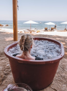 xinalani yoga retreat mexico adults only