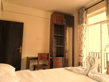 misty winds luxury apartment