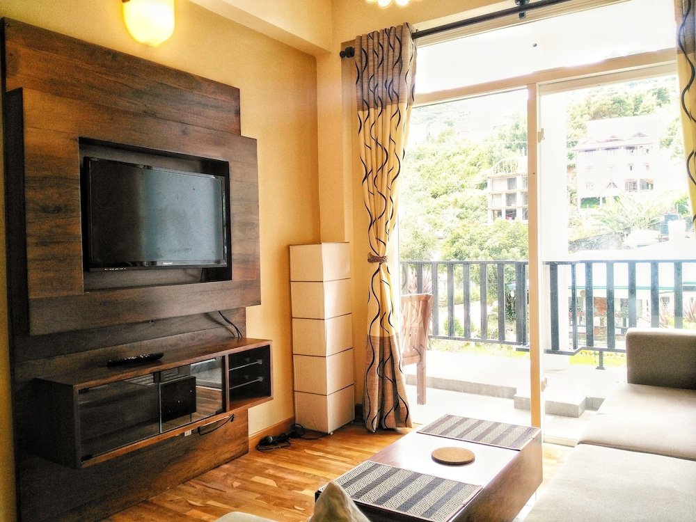 misty winds luxury apartment