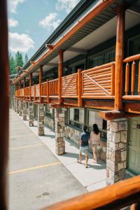 lake louise