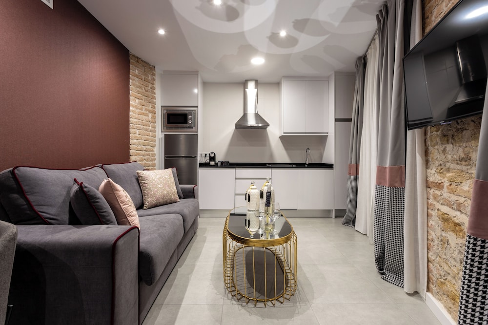 bibo suites plaza nueva