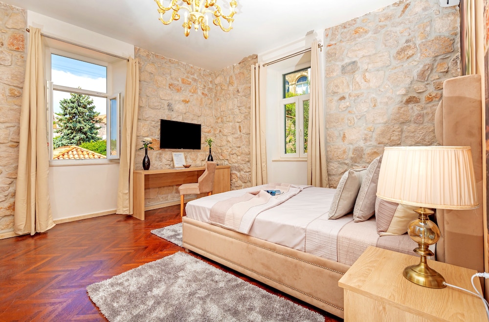 seven stars accommodation dubrovnik