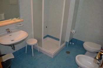 hotel maronti