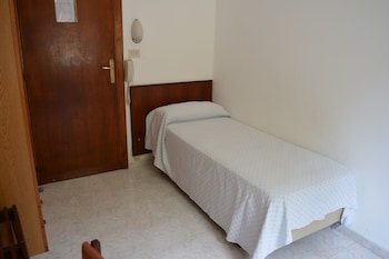 hotel maronti