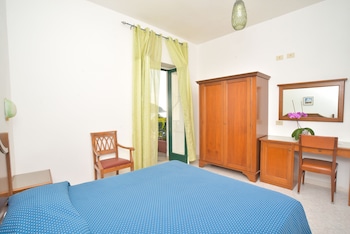 hotel maronti