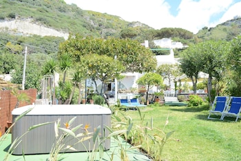 hotel maronti