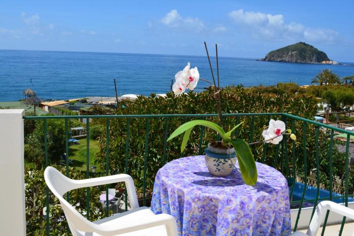 hotel maronti