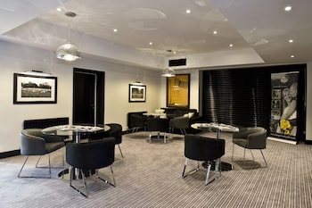 the lodge at kingswood