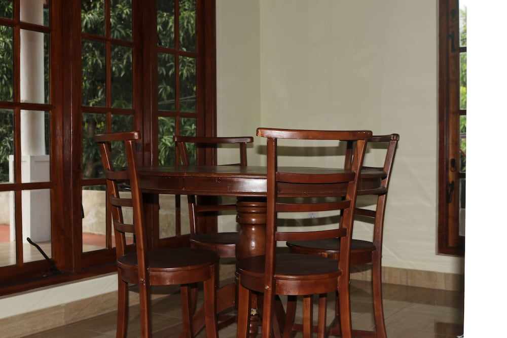 rainbow tourist rest