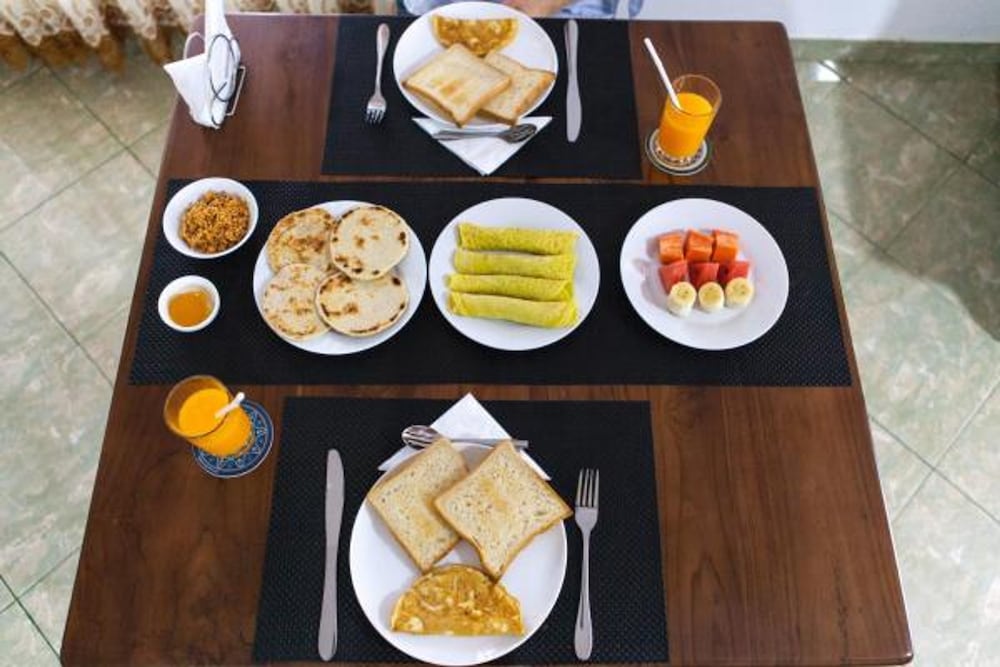 rainbow tourist rest