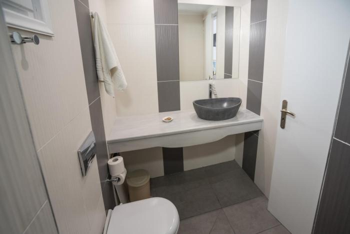 ifestia hotel