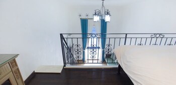 pool villa linderburg