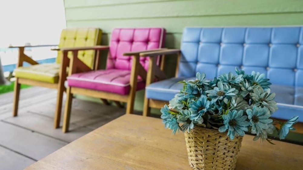 vayla samran 2 amphawa floating market