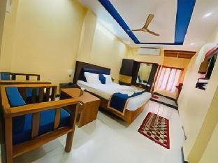 shree balaji deluxe lodge