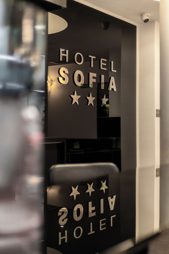 hotel sofia wroc aw