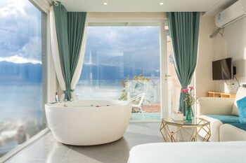 butterfy seaview resort villa