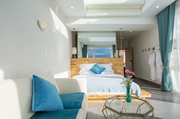 butterfy seaview resort villa