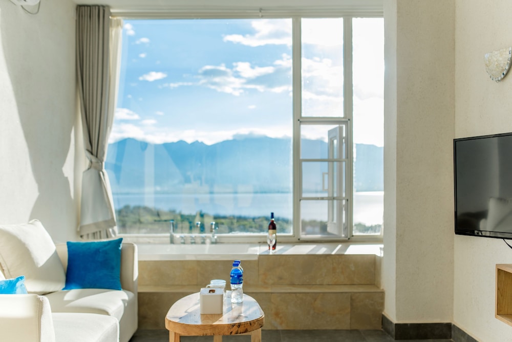 butterfy seaview resort villa