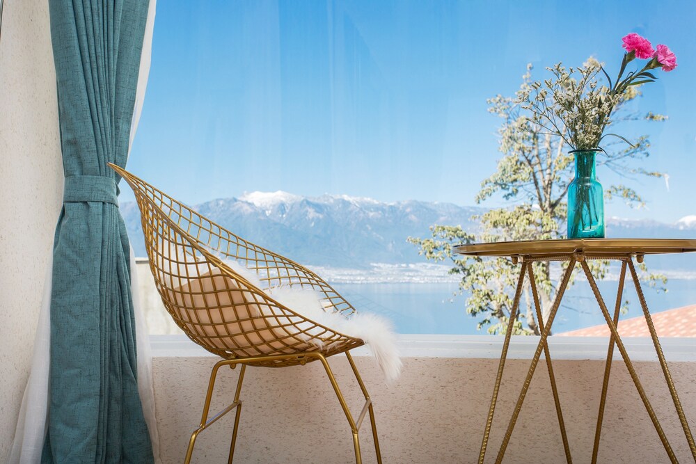 butterfy seaview resort villa