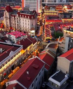 huaqi kaiserdom hotel