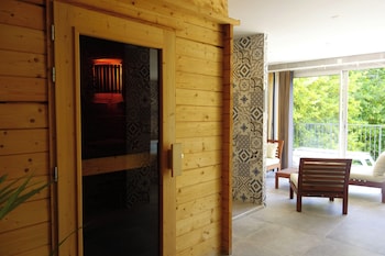 hotel la segaliere spa bar