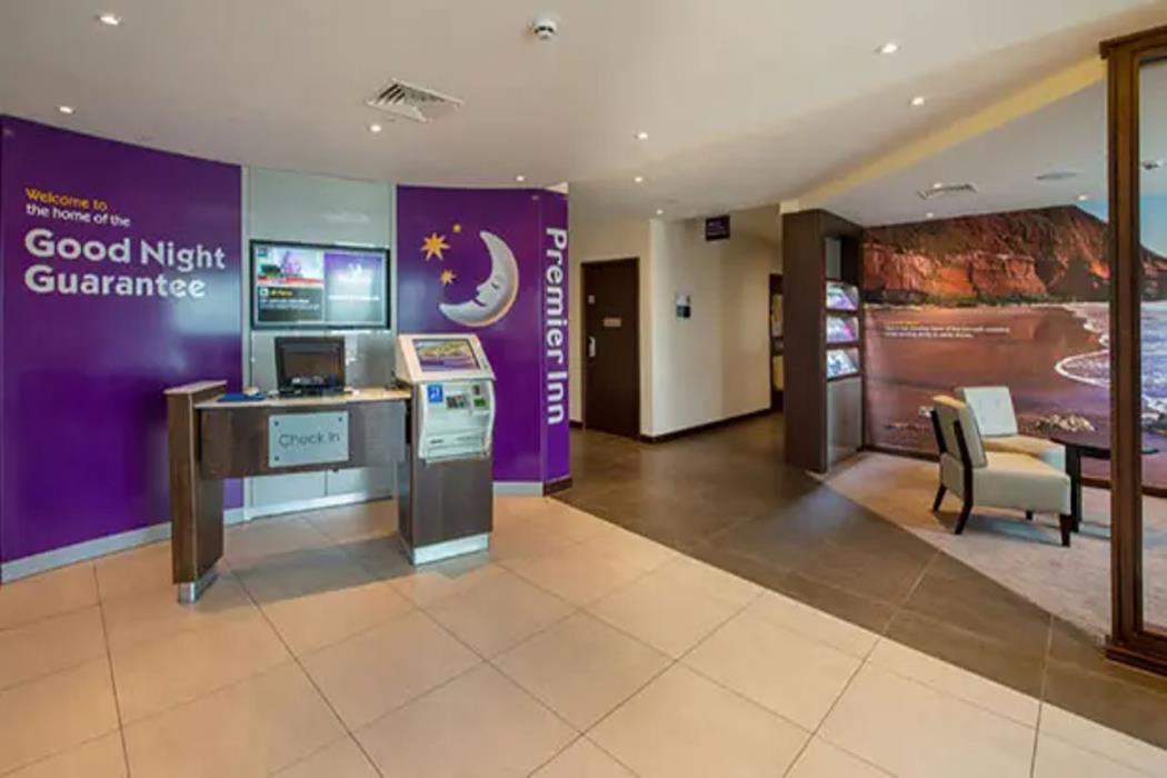 premier inn exmouth seafront