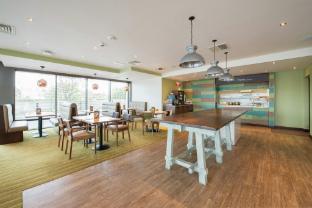 premier inn exmouth seafront