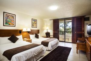 Pacific Islands Club Saipan,,4 star