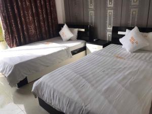 ngoc se hotel