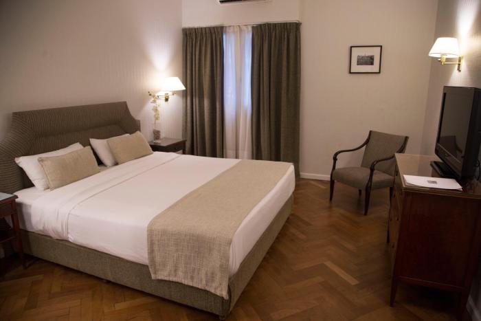 lafayette hotel