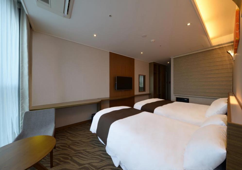 naju centum hotel