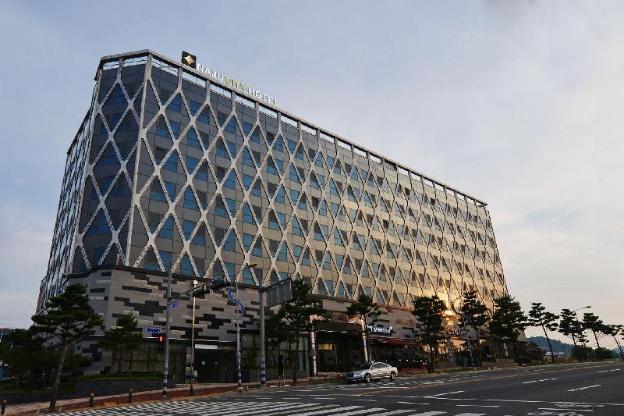 naju centum hotel
