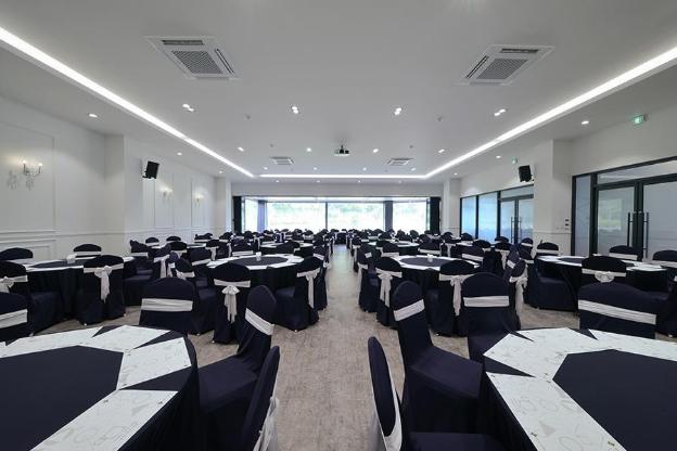 naju centum hotel
