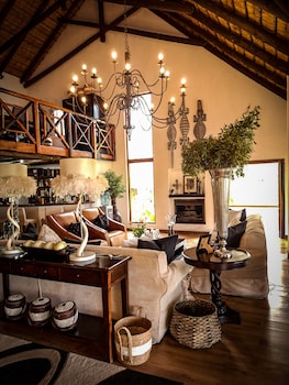 kuname lodge