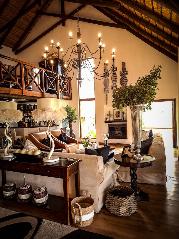 kuname lodge