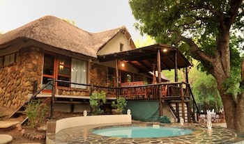 kuname lodge