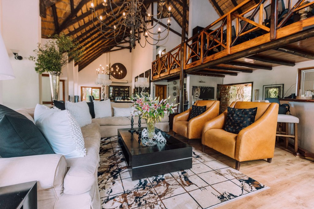 Kuname Lodge,,4 star