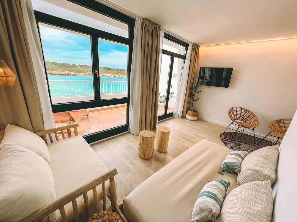 aparthotel beach club