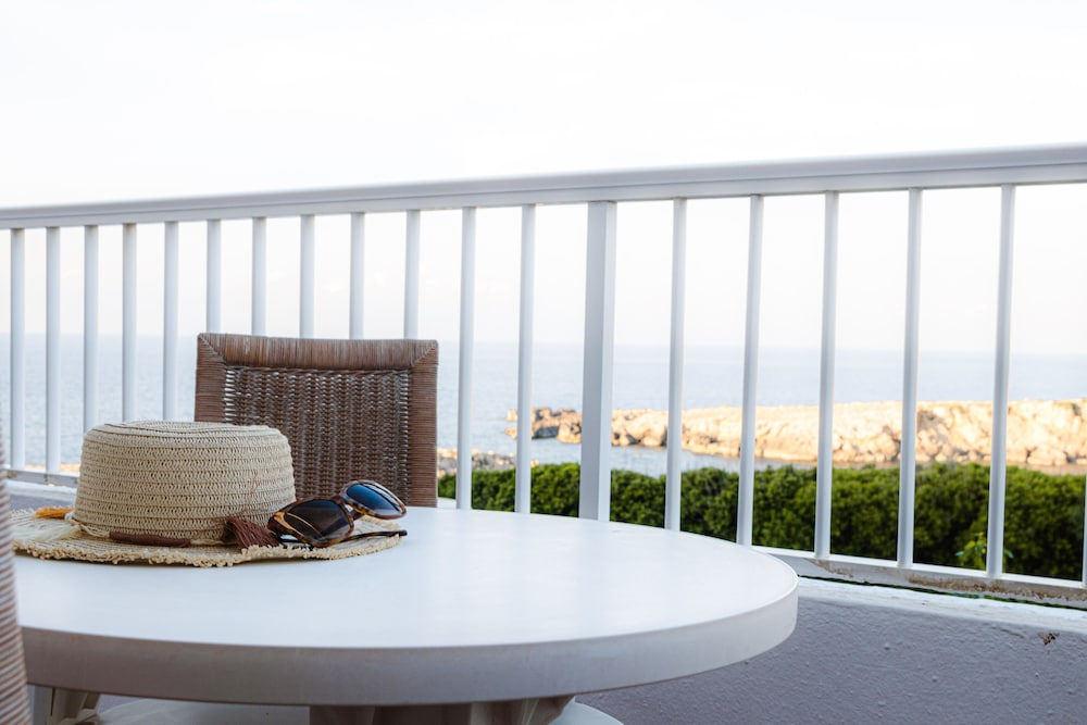 aparthotel beach club