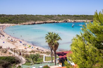 aparthotel beach club