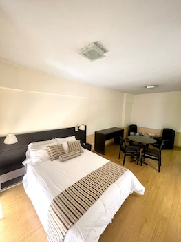 golf tower suites and apartments