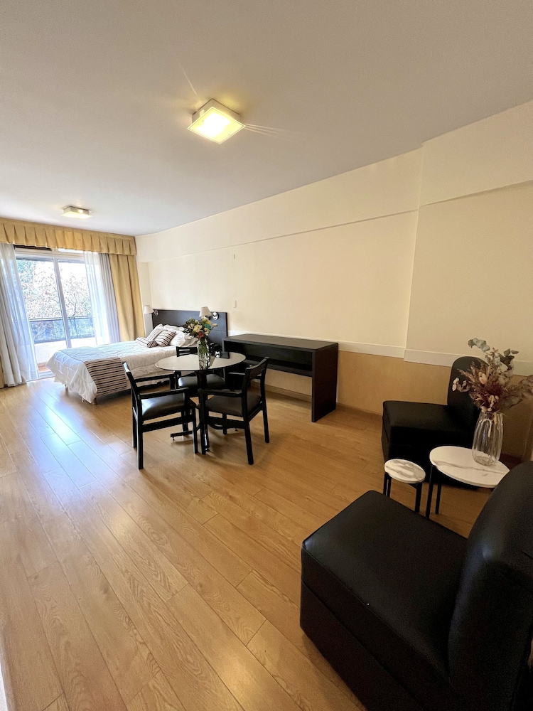 golf tower suites and apartments