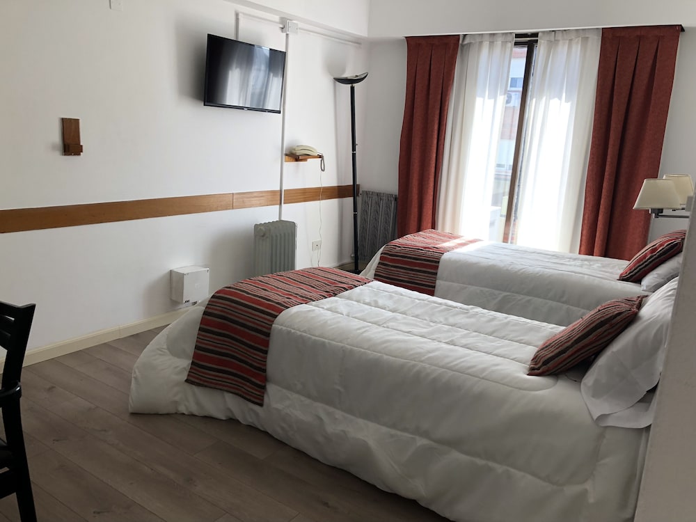 golf tower suites and apartments