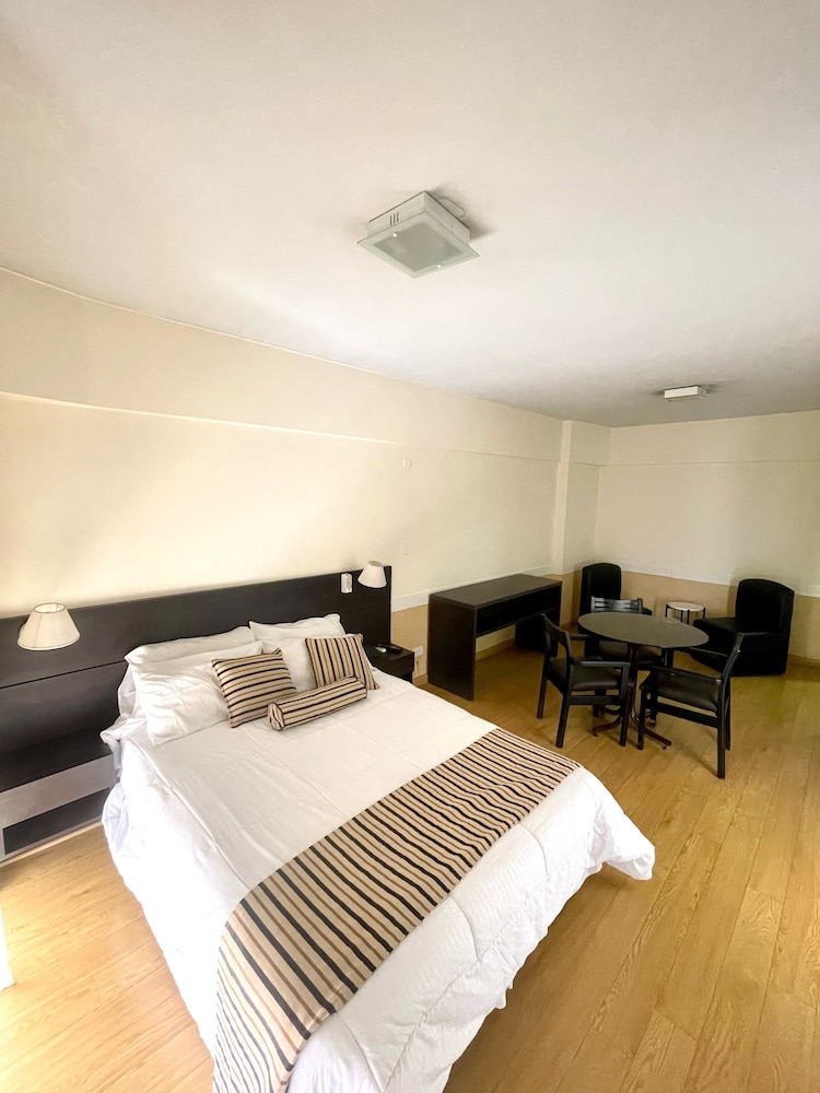 golf tower suites and apartments