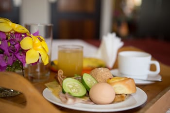 eco resort inn