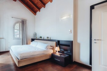 charming milan apartments brera madonnina