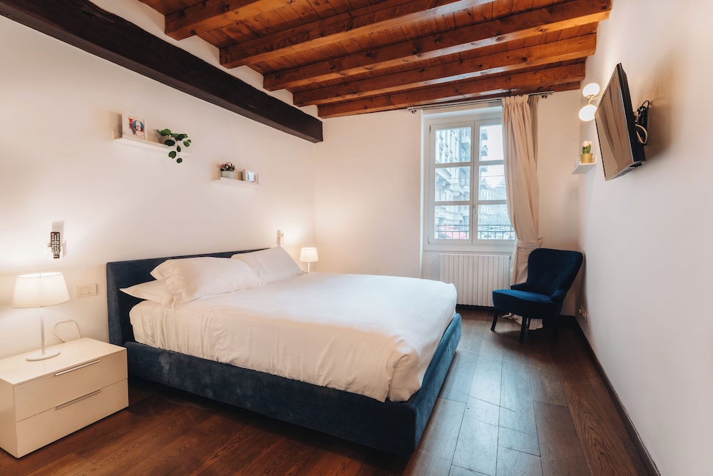charming milan apartments brera madonnina